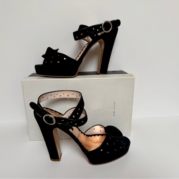 Marc Jacobs Black Suede Platform Hills Adjustable Ankle Straps Size 8.5 - Picture 1 of 12